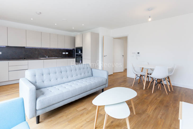 picture of 2 Bedroom(s) flat in Bailey Street, Surrey Quays, SE8
