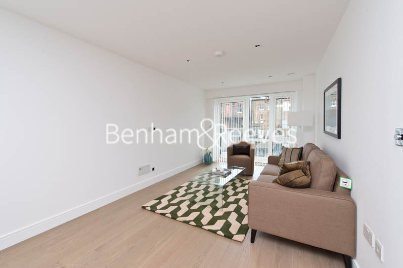 picture of 2 Bedroom(s) flat in Longfield Avenue, Ealing, W5