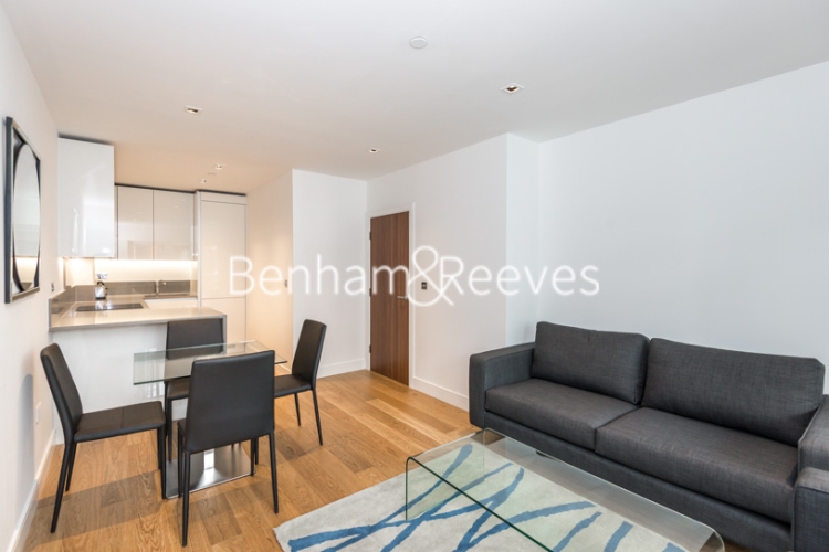 https://www.rentals-london.co.uk/assets/images/property-images/0989_000006314_IMG_00.jpg