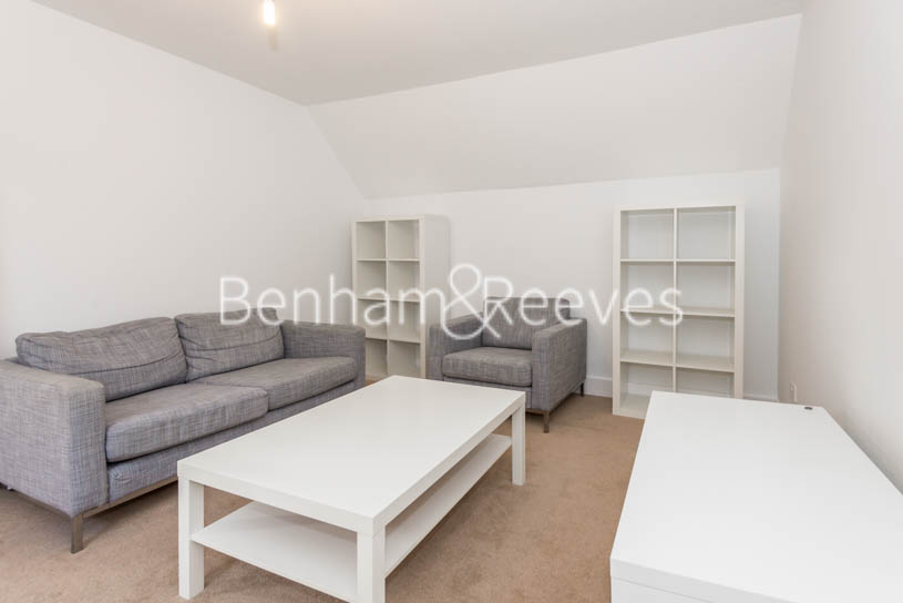 picture of 1-bed flat in  Nine Elms