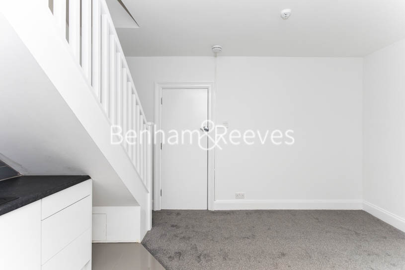 picture of studio flat in  Knightsbridge