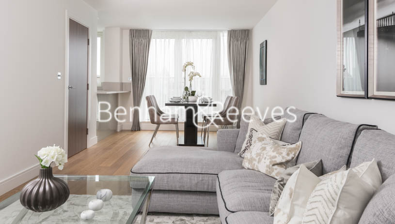 picture of 2-bed flat in  Ealing