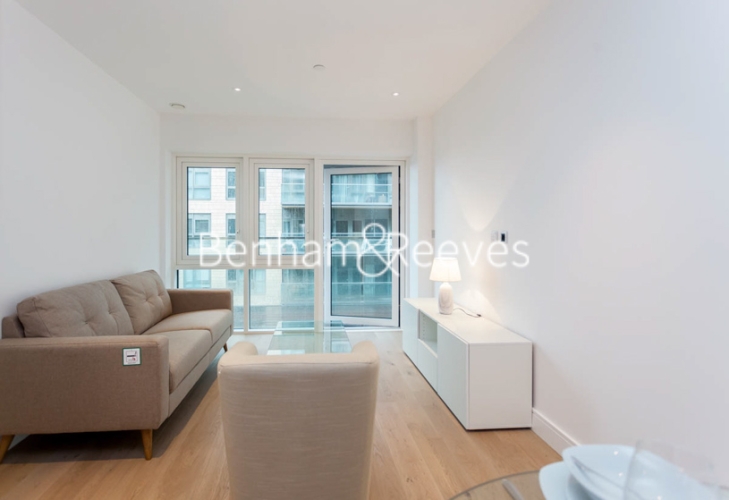 https://www.rentals-london.co.uk/assets/images/property-images/0989_000012844_IMG_00.jpg