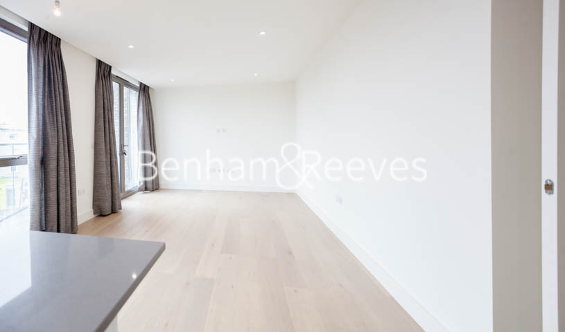 https://www.rentals-london.co.uk/assets/images/property-images/0989_000014905_IMG_00.jpg