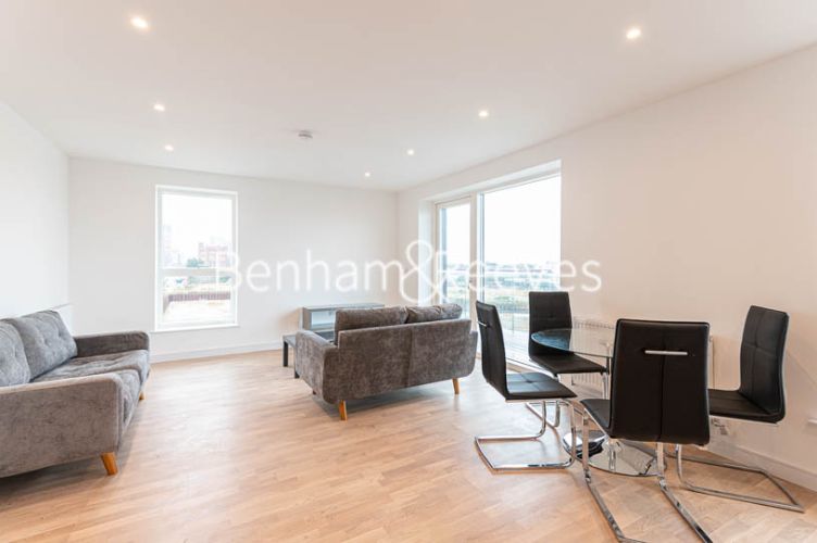 picture of 2-bed flat in  Hammersmith