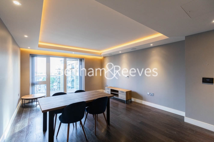picture of 2-bed flat in  Hammersmith
