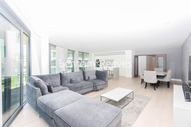picture of 3 Bedroom(s) flat in  Parr's Way, Hammersmith, W6