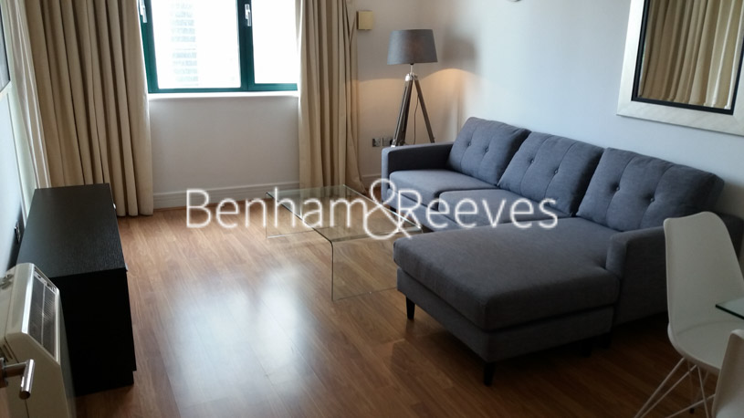 picture of 1 Bedroom(s) flat in  Londinium Tower, Mansell Street, E1