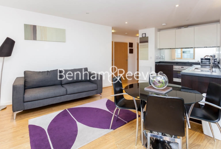 picture of 1-bed flat in  Wapping