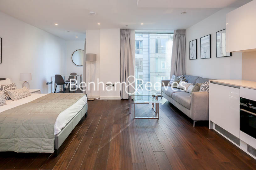 picture of Studio flat in  Royal Mint Street, Aldgate, E1