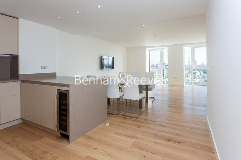 picture of 2 Bedroom(s) flat in  Ariel House, Vaughan Way, E1W