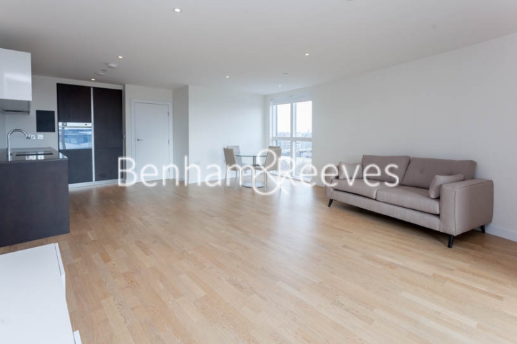picture of 2 Bedroom(s) flat in  Pump House Crescent, Brentford, TW8