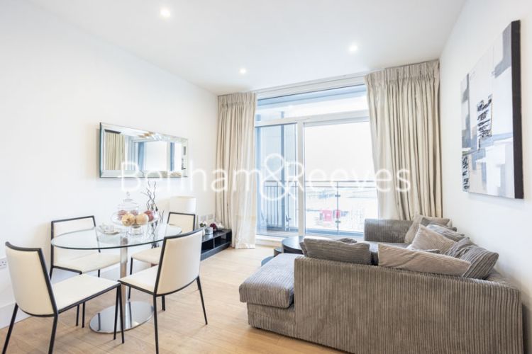 picture of 2-bed flat in  Nine Elms