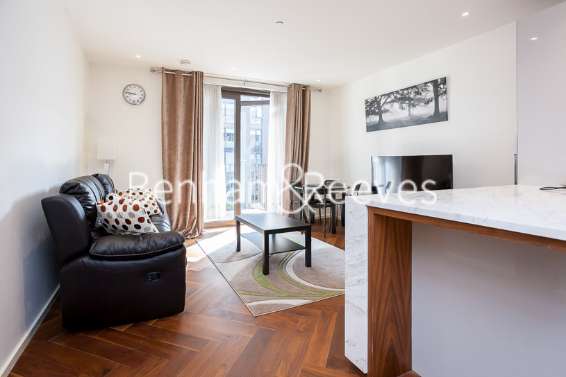 picture of 1 Bedroom(s) flat in  New Union Square, Nine Elms, SW11