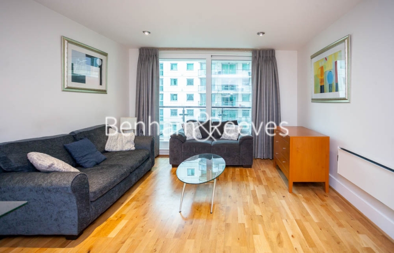 picture of 2-bed flat in  Nine Elms