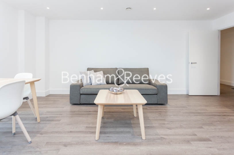 picture of 1-bed flat in  Nine Elms