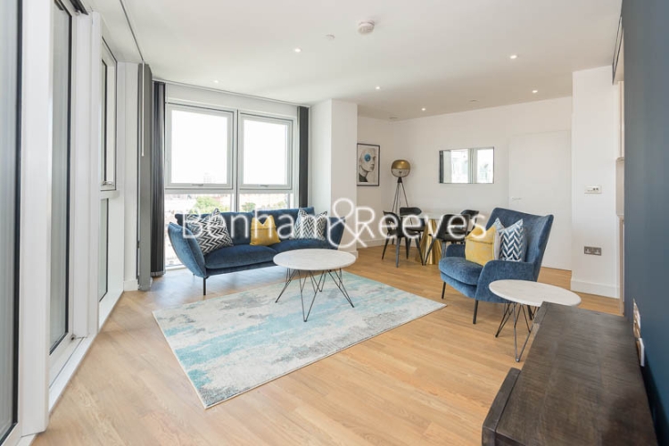 https://www.rentals-london.co.uk/assets/images/property-images/22897_000014455_IMG_00.jpg