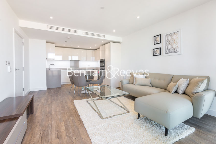 picture of 1-bed flat in  Nine Elms