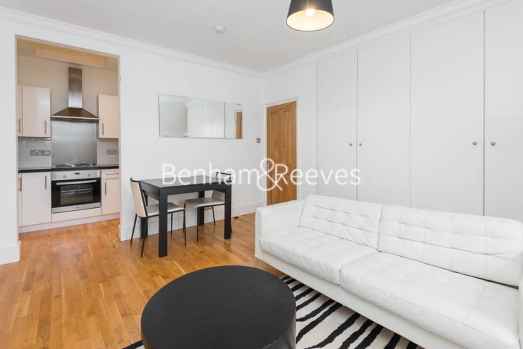 picture of 1-bed flat in  Hampstead