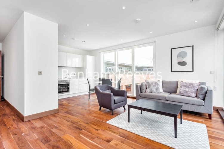 picture of 2-bed flat in  Nine Elms