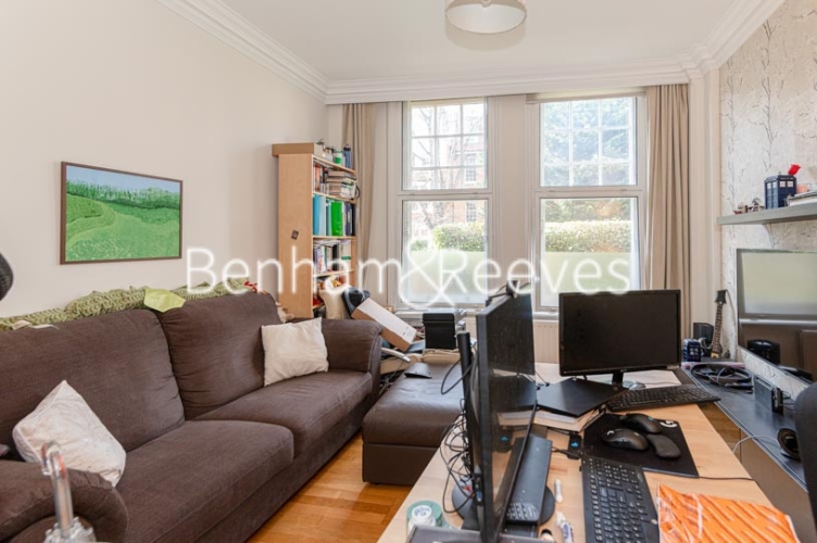 picture of 1 Bedroom(s) flat in  Frognal, Hampstead, NW3