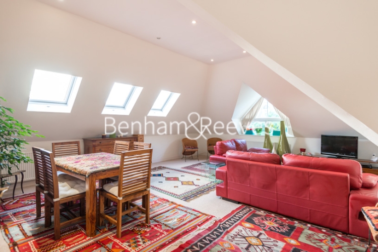 https://www.rentals-london.co.uk/assets/images/property-images/BR14673_N45_IMG_00.jpg