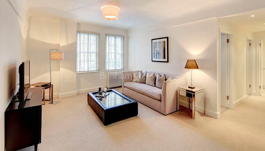 picture of 2-bed flat in  Knightsbridge