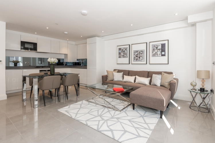 picture of 2-bed flat in  Nine Elms