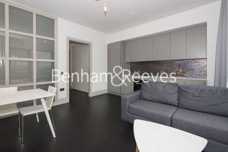 https://www.rentals-london.co.uk/assets/images/property-images/BR16813_000013475_IMG_00.jpg