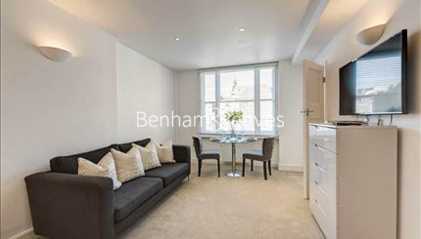 picture of studio flat in  Knightsbridge