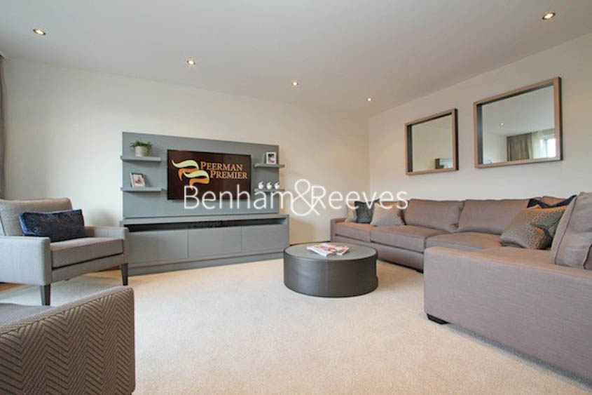 picture of 2 Bedroom(s) flat in  Kingston House South, Knightsbridge, SW7