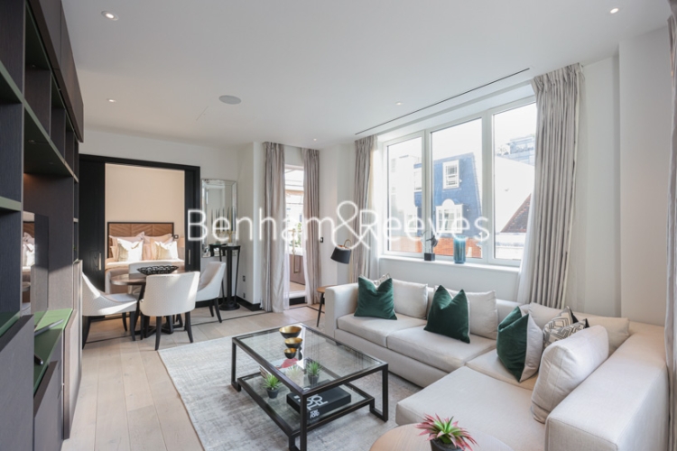 picture of 3-bed flat in  Knightsbridge