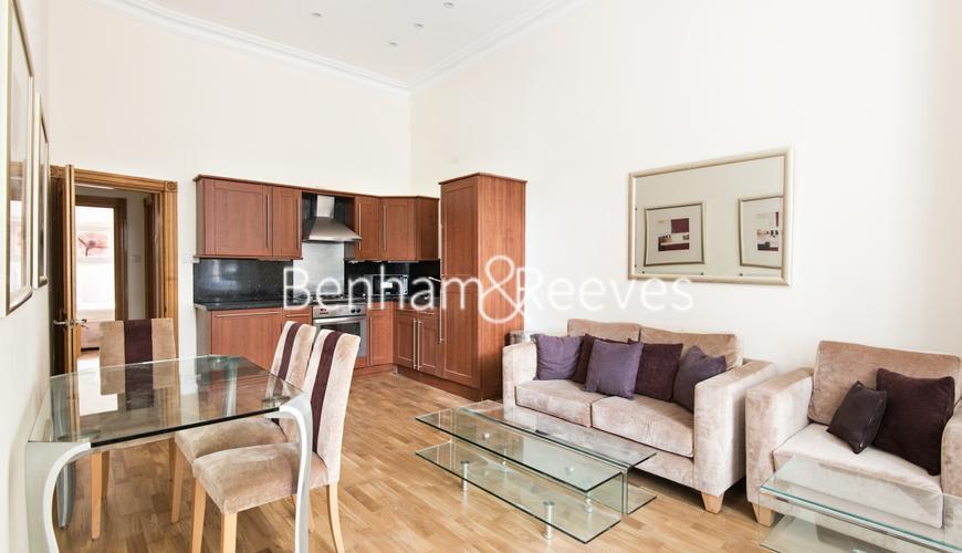 picture of 1-bed flat in  Canary Wharf