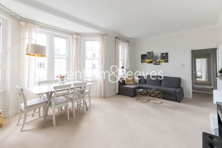 picture of 3-bed flat in  Knightsbridge
