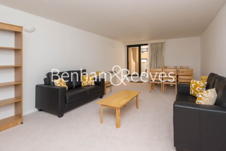 https://www.rentals-london.co.uk/assets/images/property-images/BR17546_Z551_IMG_00.jpg