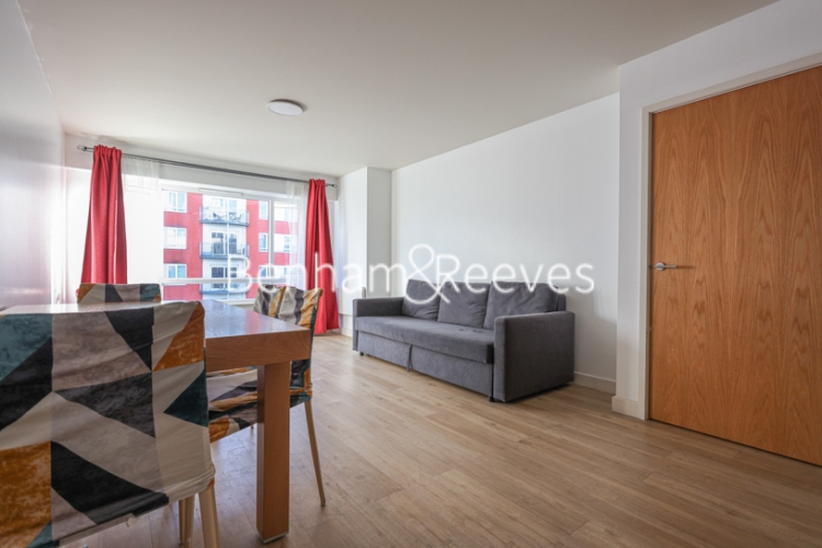 2 Bedrooms flat to rent in Beaufort Park, London ID14235
