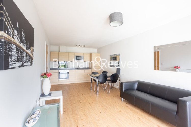 picture of 2-bed flat in  Kew