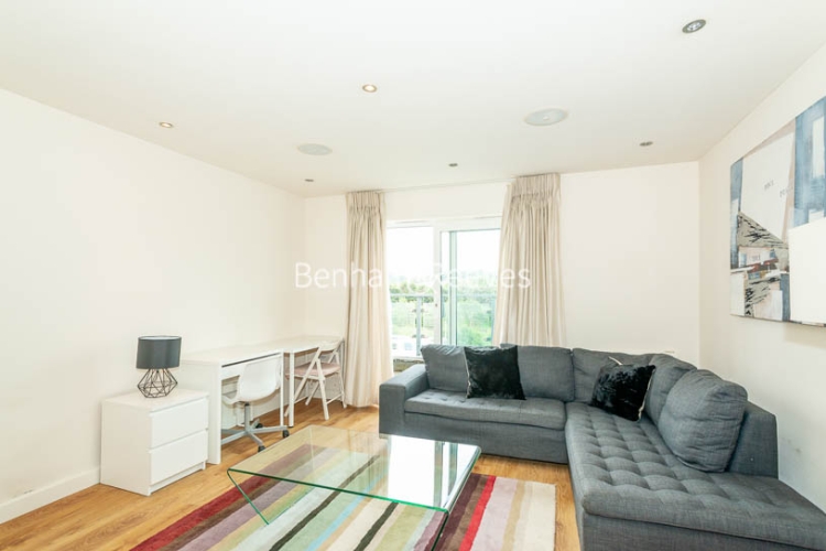 picture of 2 Bedroom(s) flat in Beaufort Park, Colindale, NW9