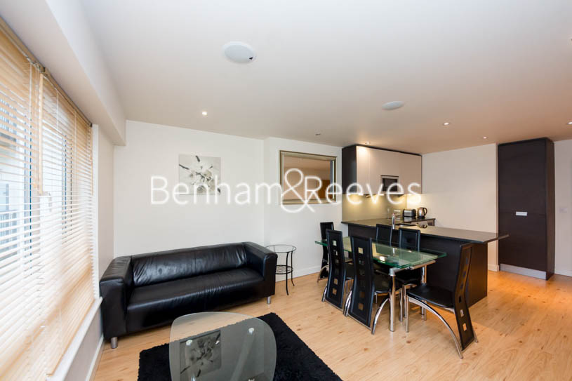 picture of 2 Bedroom(s) flat in  Heritage Avenue, Colindale, NW9