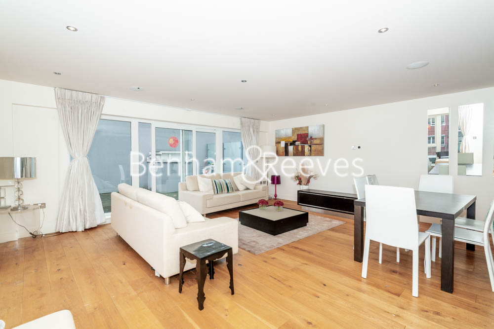 https://www.rentals-london.co.uk/assets/images/property-images/BR18739_000002181_IMG_00.jpg