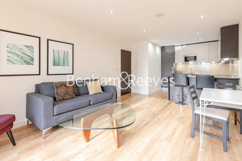 picture of 2-bed flat in  Hyde Park