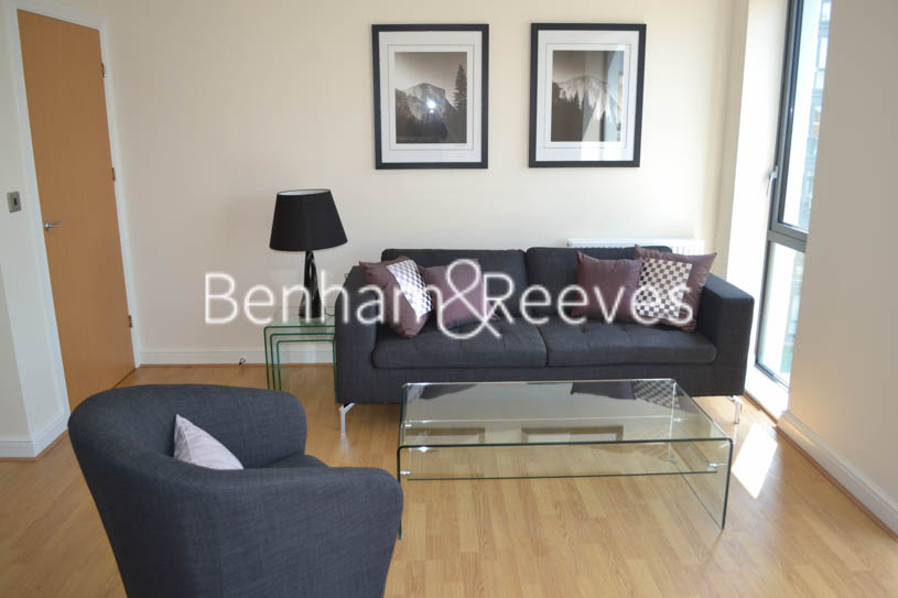 https://www.rentals-london.co.uk/assets/images/property-images/BR18739_000003501_IMG_00.jpg