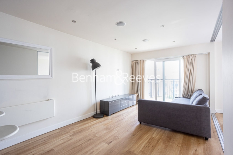 picture of 1 Bedroom(s) flat in Aerodrome Road, Collindale, NW9