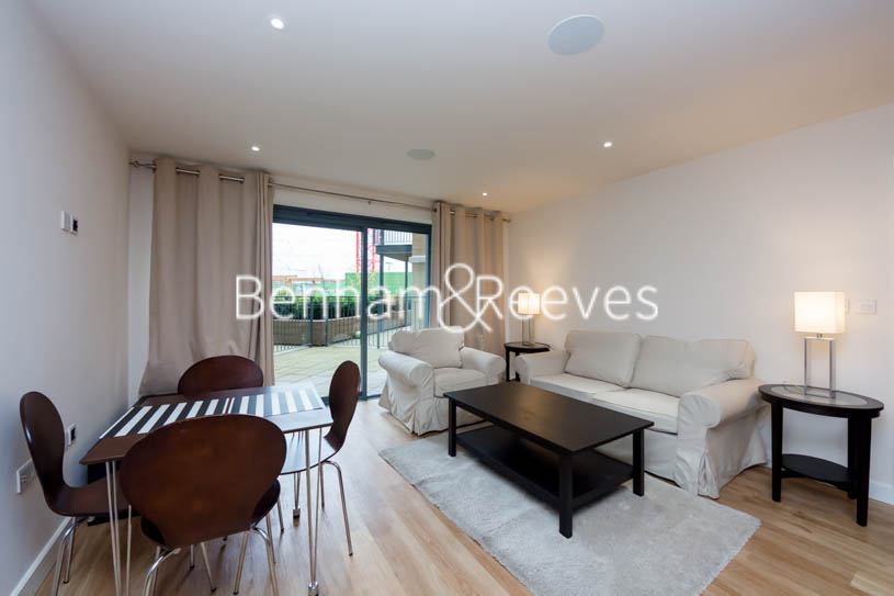 picture of 2 Bedroom(s) flat in  Aerodrome Road, Colindale, NW9