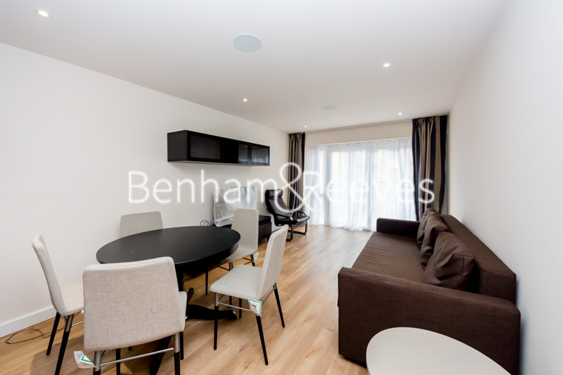 picture of 2 Bedroom(s) flat in Boulevard Drive, Colindale, NW9