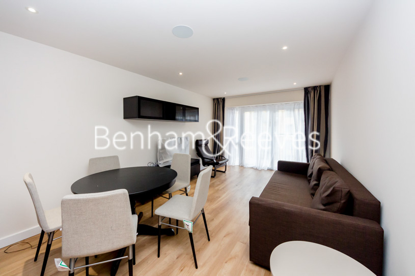 picture of 2-bed flat in  Beaufort Park