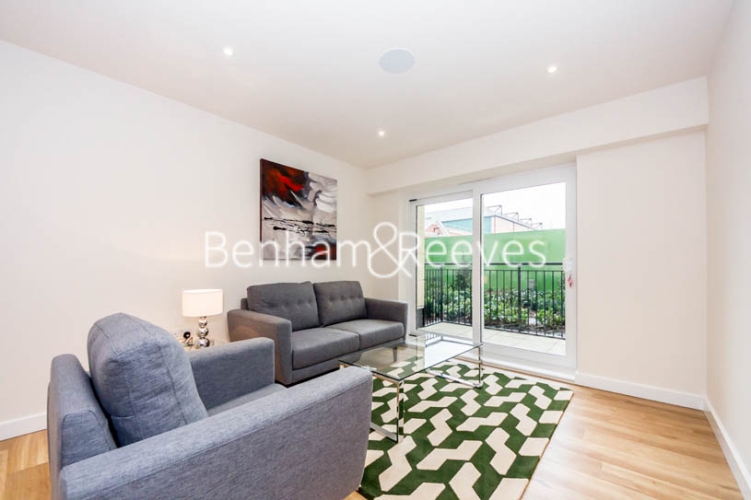 picture of 2-bed flat in  Beaufort Park