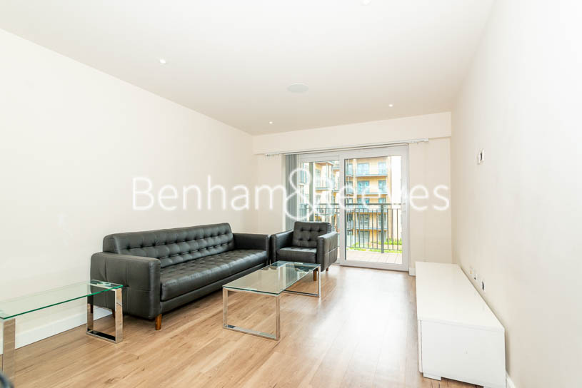 picture of 2-bed flat in  Beaufort Park