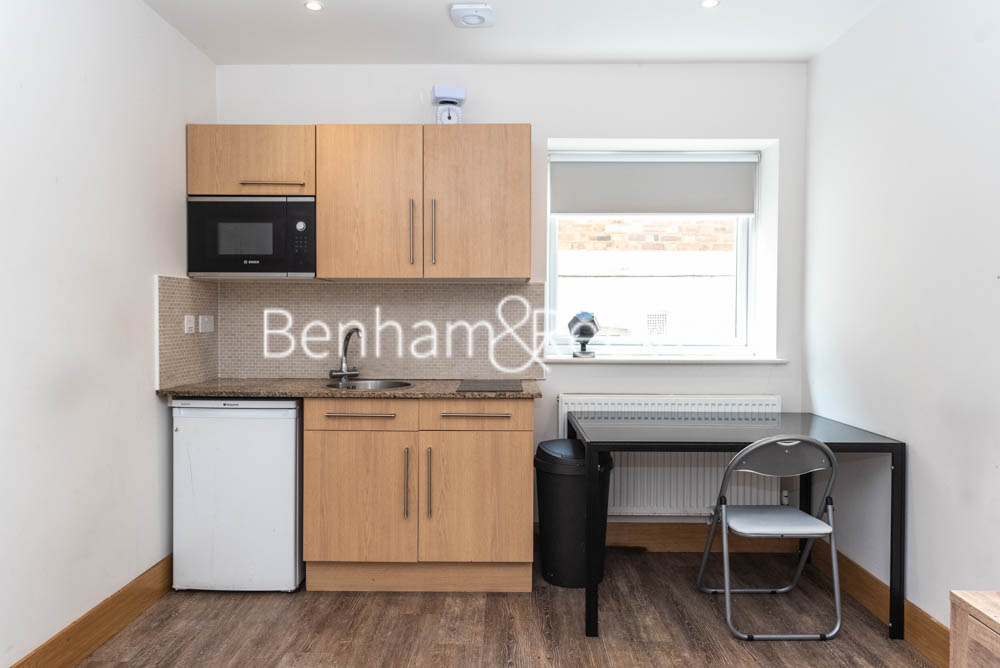 picture of studio flat in  Wapping