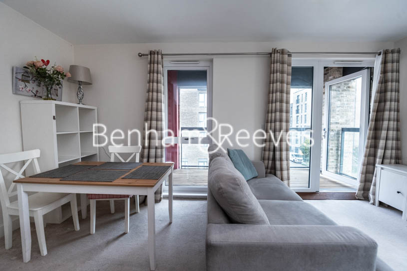 https://www.rentals-london.co.uk/assets/images/property-images/BR18739_000017240_IMG_00.jpg